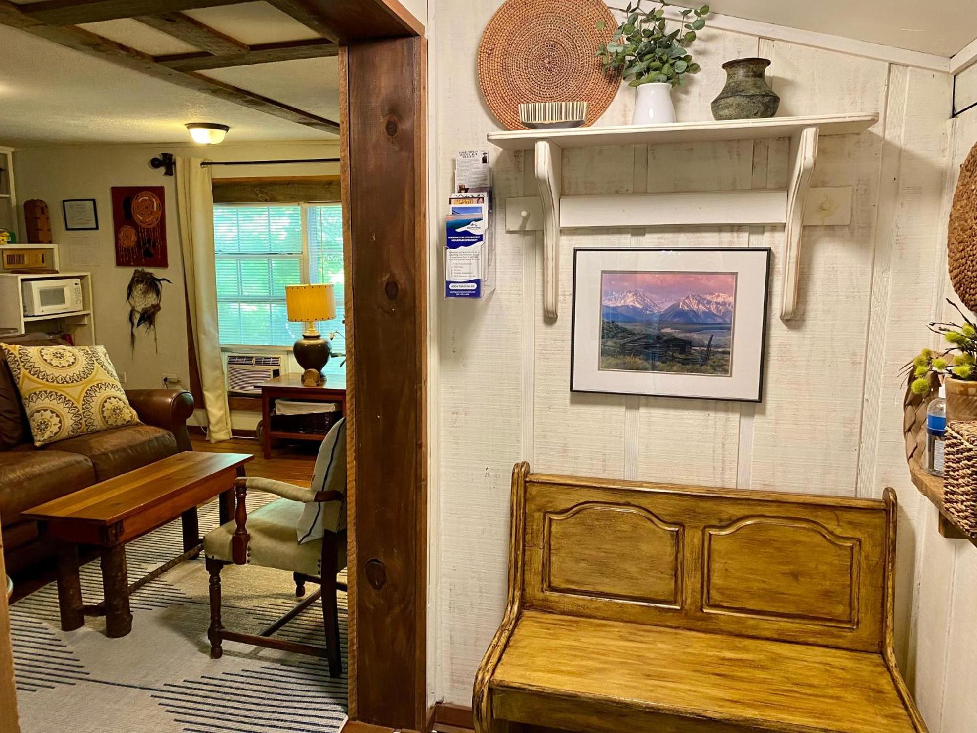 Convenient Cottage-Hot Tub, 4 Minutes To Dahlonega Luaran gambar