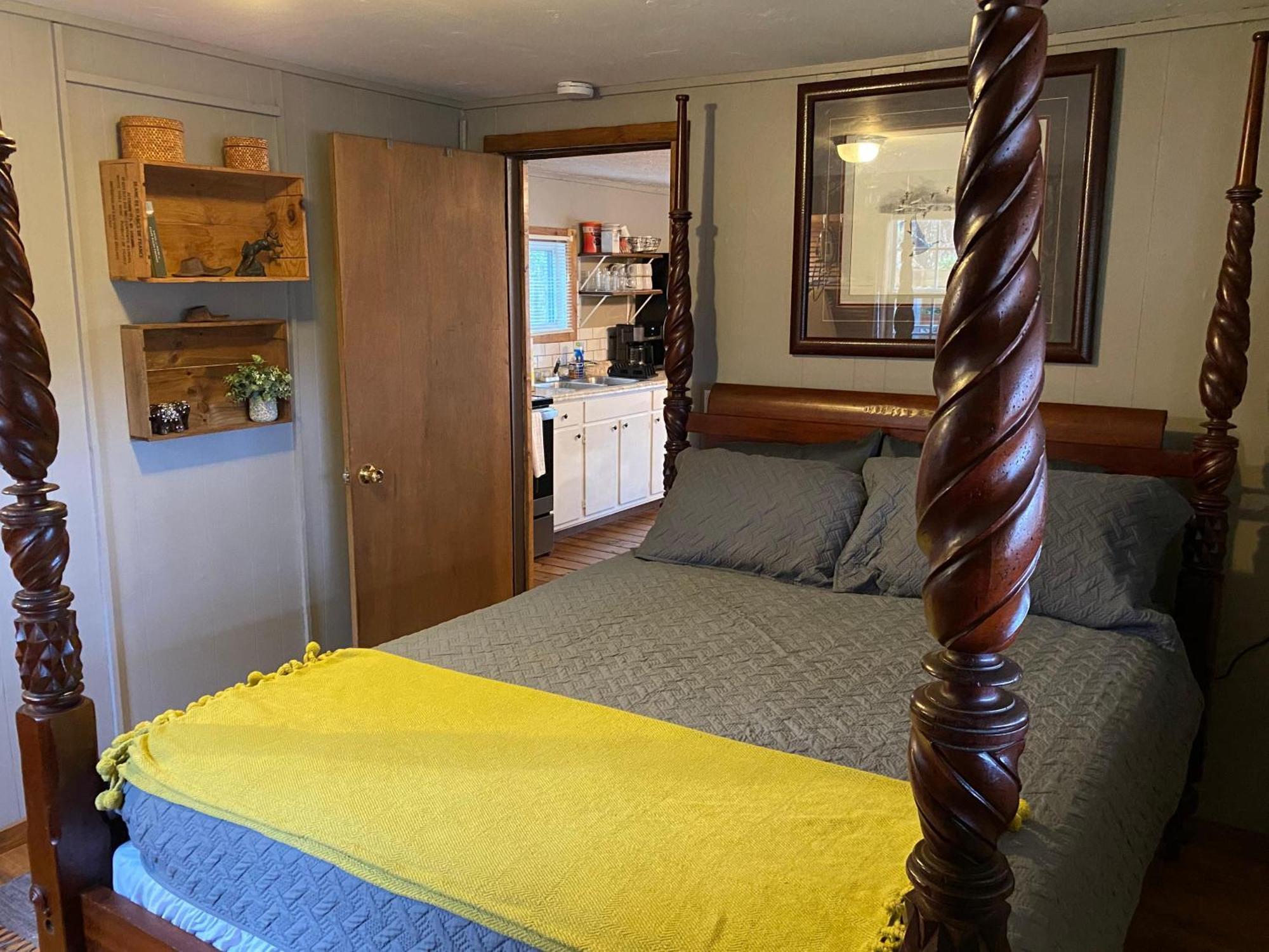 Convenient Cottage-Hot Tub, 4 Minutes To Dahlonega Luaran gambar